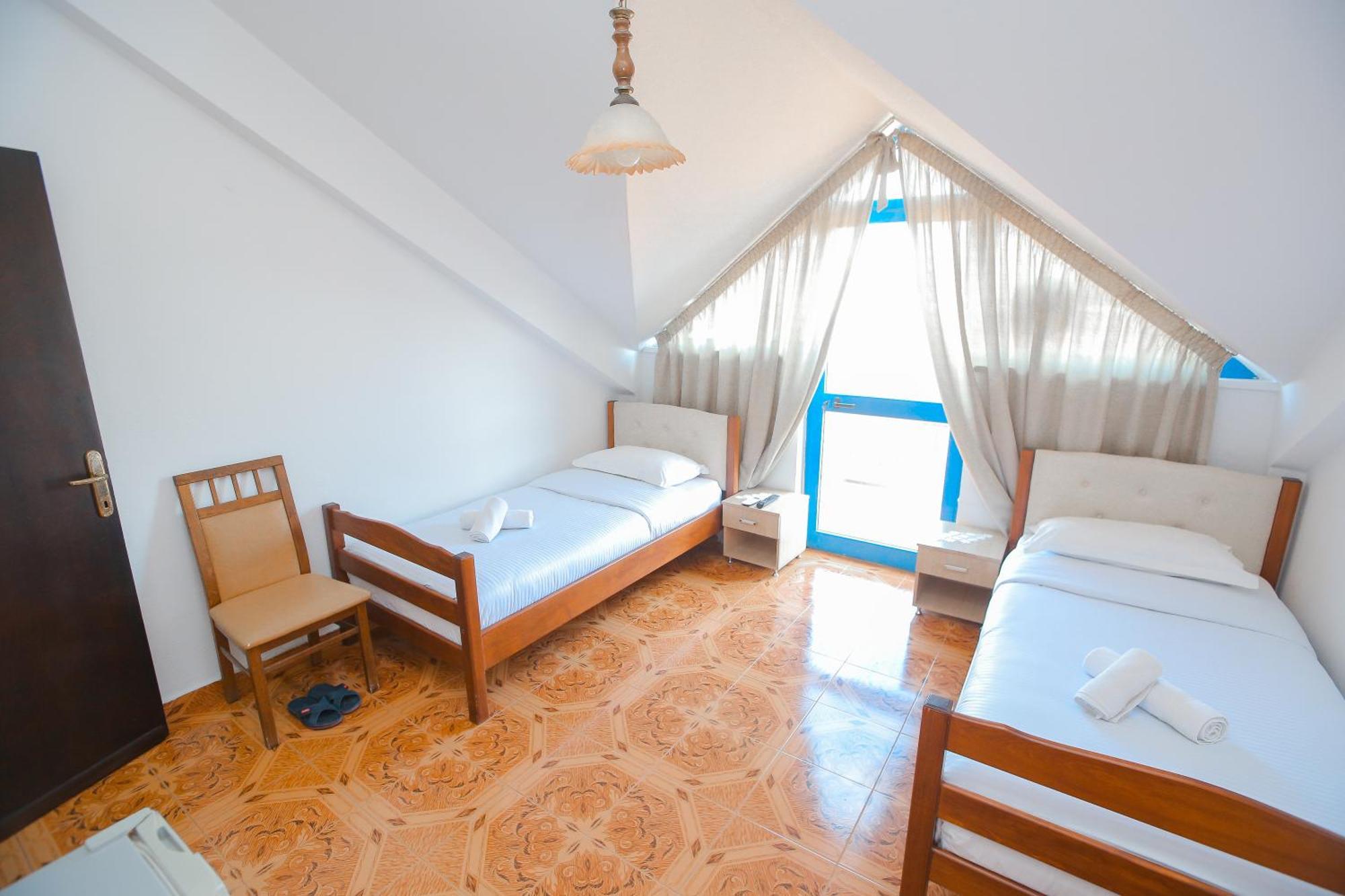 Hotel Ambasador Bahçallëk Εξωτερικό φωτογραφία