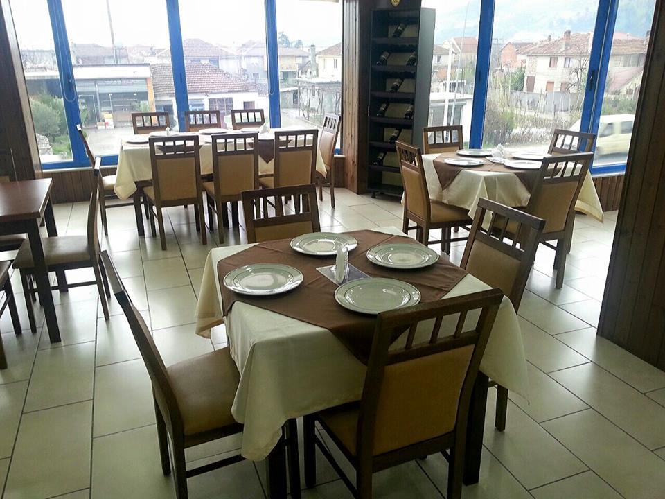 Hotel Ambasador Bahçallëk Εξωτερικό φωτογραφία