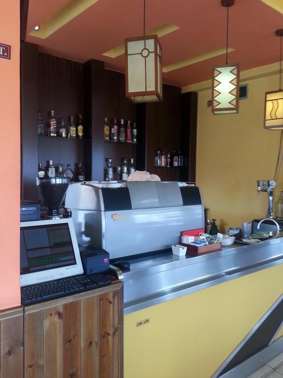 Hotel Ambasador Bahçallëk Εξωτερικό φωτογραφία